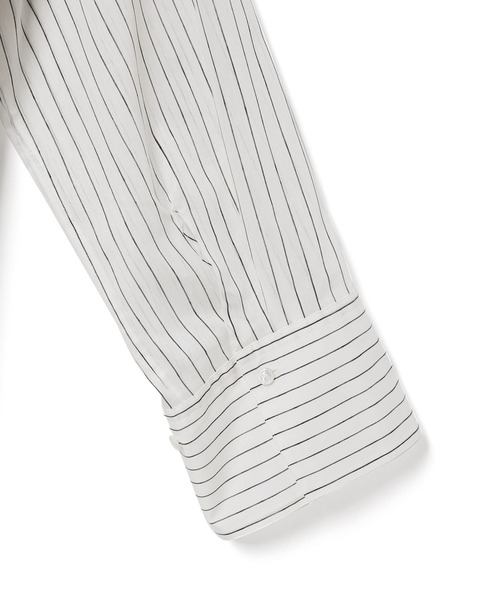 ADAM ET ROPE'（アダムエロペ）の「バックオープンシアーシャツ（シャツ/ブラウス・レディース・ホワイト系その他5/キナリ/ピンク・FREE）」の19枚目の写真