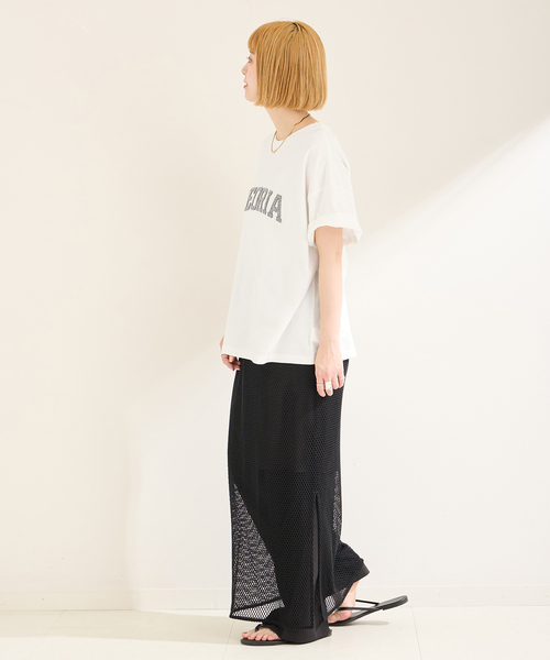 B.C STOCK(ベーセーストック)の「ラメ刺繍ロゴTEE(Tシャツ/カットソー・レディース・ホワイト/チャコールグレー/ネイビー・FREE)」の15枚目の写真