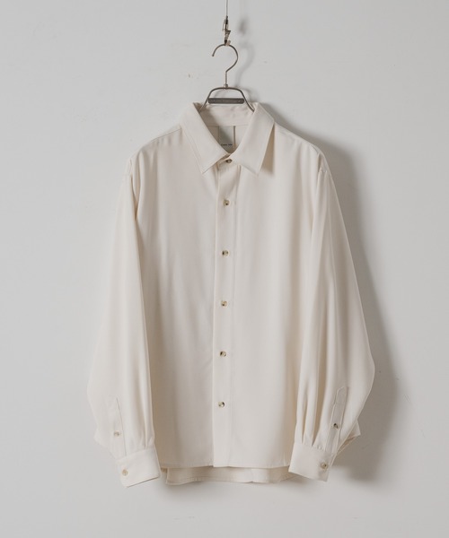 CASPER JOHN（キャスパージョン）の「Various loose shirts -high drape-/バリアスルーズシャツ -ハイドレープ-（シャツ/ブラウス・メンズ・ブラック系その他/グレー/アイボリー/グレイッシュベージュ/ブラウン系その他/ブラック系その他2/ブラック/ホワイト×ブラック/テラコッタ/ブラウン・LARGE/MEDIUM/SMALL/X-SMALL）」の11枚目の写真