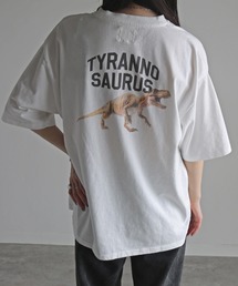 アニマルワンポイント刺繍バックプリントTシャツ