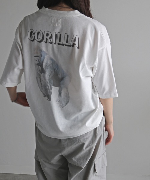 COURO(コウロ)の「アニマルワンポイント刺繍バックプリントTシャツ(Tシャツ/カットソー・レディース・ホワイト系7/ホワイト系8/ホワイト/ホワイト系4/ホワイト系6/ホワイト系3/ホワイト系5/ホワイト系/ホワイト系1/ホワイト系2・M/L/XL)」の19枚目の写真