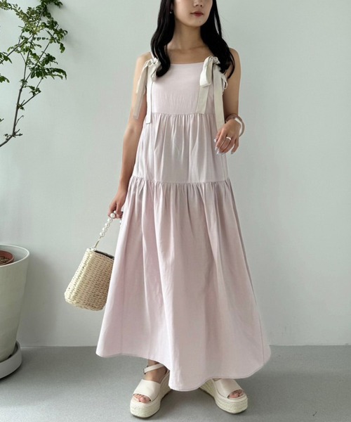 one after another NICE CLAUP（ワンアフターアナザーナイスクラップ）の「肩リボンティアードワンピース/WEB限定アイテム/リバイバル（ワンピース・レディース・ブラック/アイボリー/レッド/ピンク/グレー・MEDIUM/SMALL）」の4枚目の写真