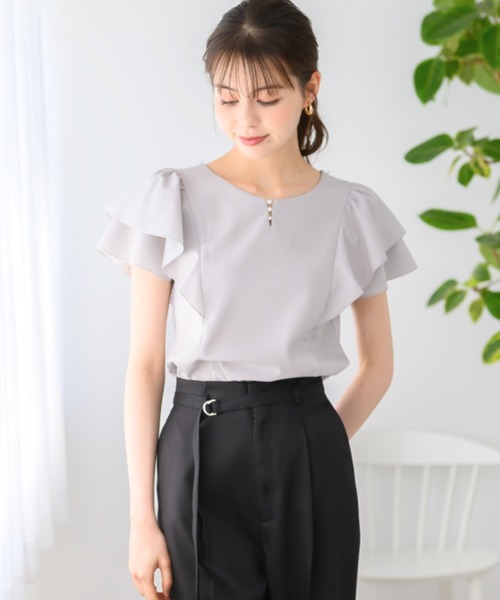 MISCH MASCH(ミッシュマッシュ)の「■2024春夏新作■フレア袖パールカットブラウス/MM428102(シャツ/ブラウス・レディース・グレー/モカ/ホワイト/ブラック・フリ-)」の6枚目の写真