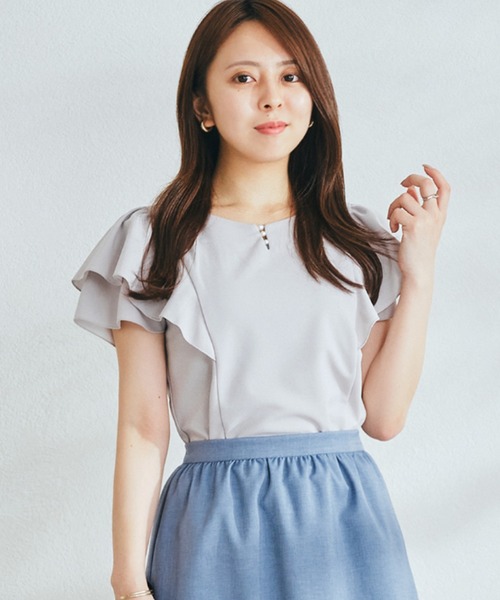 MISCH MASCH(ミッシュマッシュ)の「■2024春夏新作■フレア袖パールカットブラウス/MM428102(シャツ/ブラウス・レディース・グレー/モカ/ホワイト/ブラック・フリ-)」の9枚目の写真