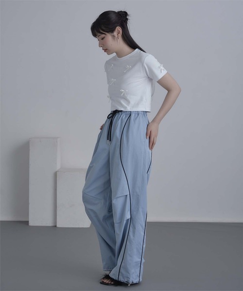 miette(ミエット)の「リボンクロップドTシャツ(Tシャツ/カットソー・レディース・オフホワイト/ブラック・FREE)」の5枚目の写真