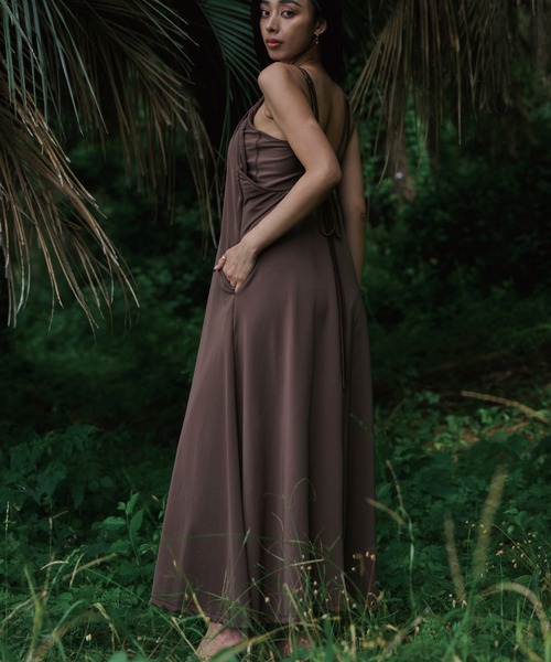 sandlessmoon（サンドレスムーン）の「＜水陸両用＞moonワンピース