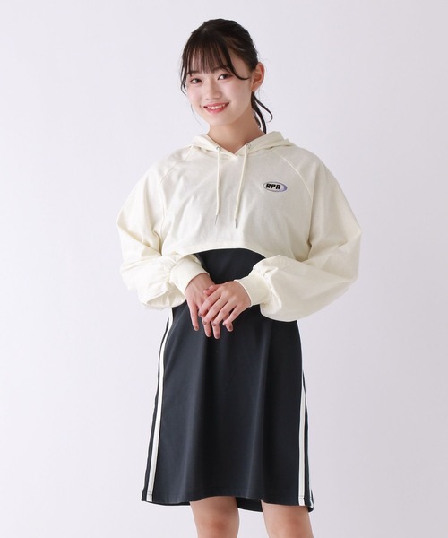 repipi armario（レピピ アルマリオ）の「☆セットアイテム☆フーディーラインワンピース（ワンピース・キッズ・スミクロ/グレー/ブルー・LARGE/MEDIUM）」の7枚目の写真