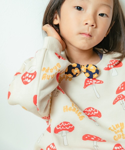 MAKE YOUR DAY（メイクユアデイ）の「ニョキニョキきのこ総柄裏毛トレーナー■80～140cm（スウェット・キッズ・ベージュ/アイボリー・100/90/140/130/80/120/110）」の16枚目の写真
