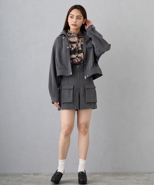 NICOLE CLUB（ニコル　クラブ）の「衿ベルト 水彩柄ブラウス（シャツ/ブラウス・レディース・ネイビー/グレー/ベージュ・MEDIUM）」の14枚目の写真