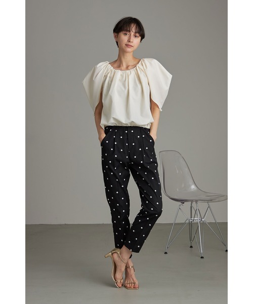 &. NOSTALGIA(アンドドットノスタルジア)の「コクーンスリーブギャザーブラウス(Tシャツ/カットソー・レディース・ネイビー/アイボリー・M)」の12枚目の写真