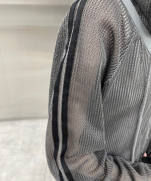 XU（エックスユー）の「【XU】pigment track mesh zip hoodie（パーカー・メンズ・ベージュ/チャコール・ONE SIZE）」の14枚目の写真