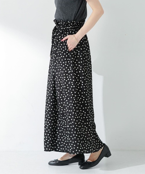 URBAN RESEARCH Sonny Label（アーバンリサーチサニーレーベル）の「アソートプリントドットイージースカーチョ（その他パンツ・レディース・ドット/ブルー/チャコールグレー・FREE）」の14枚目の写真