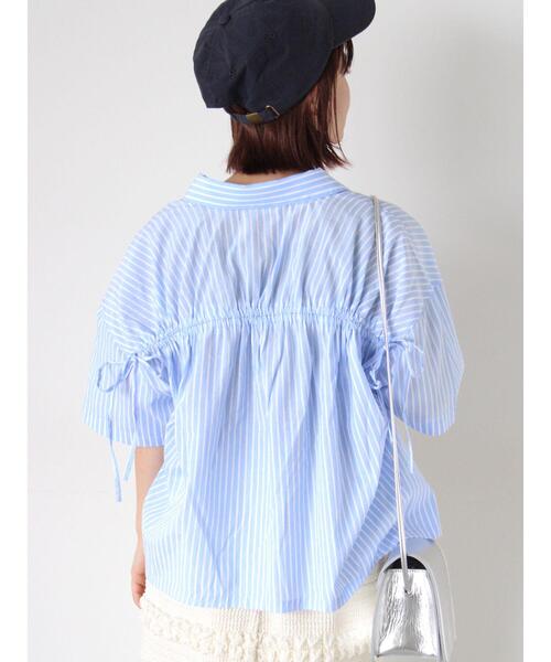 ehka sopo（エヘカソポ）の「バックドロストストライプシャツ（シャツ/ブラウス・レディース・サックスブルー/ピンク/イエロー/グリーン・F）」の2枚目の写真