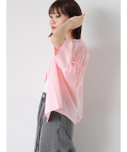 ehka sopo（エヘカソポ）の「バックドロストストライプシャツ（シャツ/ブラウス・レディース・サックスブルー/ピンク/イエロー/グリーン・F）」の15枚目の写真