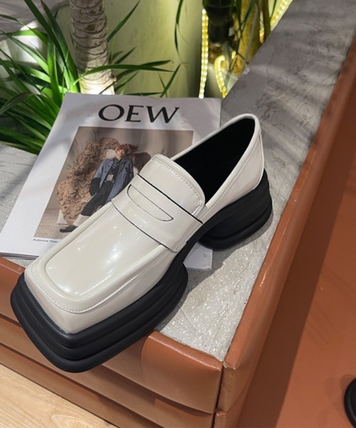 HALEY PESCA（ヘーリーペスカ）の「HALEY PESCA/スクエアトゥ 厚底ローファー（ローファー・レディース・ブラック・38/40/36）」の3枚目の写真