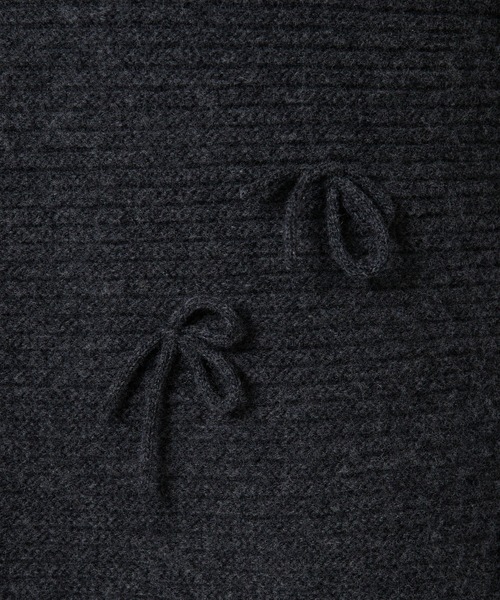 COLLAGE GALLARDAGALANTE（コラージュガリャルダガランテ）の「リボンオーバーニット（ニット/セーター・レディース・チャコールグレー/モカ・FREE）」の19枚目の写真