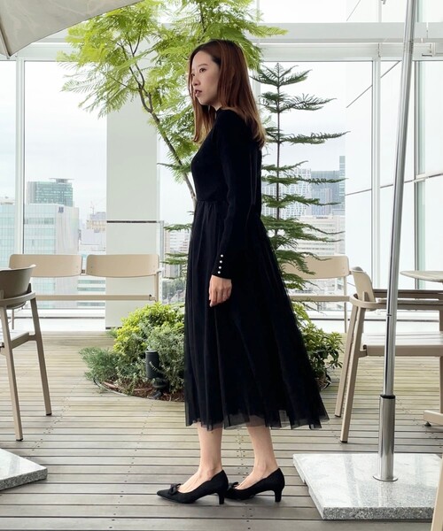 couture brooch（クチュールブローチ）の「◆【ふわっと軽い上品なワンピ】ラメニットチュールドッキングワンピース（ワンピース・レディース・サンドベージュ/ブラック/ナチュラル・42/36/38）」の11枚目の写真