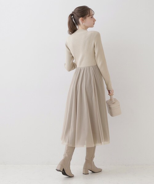 couture brooch（クチュールブローチ）の「◆【ふわっと軽い上品なワンピ】ラメニットチュールドッキングワンピース（ワンピース・レディース・サンドベージュ/ブラック/ナチュラル・42/36/38）」の16枚目の写真