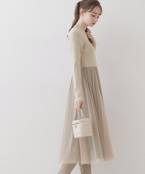 couture brooch（クチュールブローチ）の「◆【ふわっと軽い上品なワンピ】ラメニットチュールドッキングワンピース（ワンピース・レディース・サンドベージュ/ブラック/ナチュラル・42/36/38）」の18枚目の写真