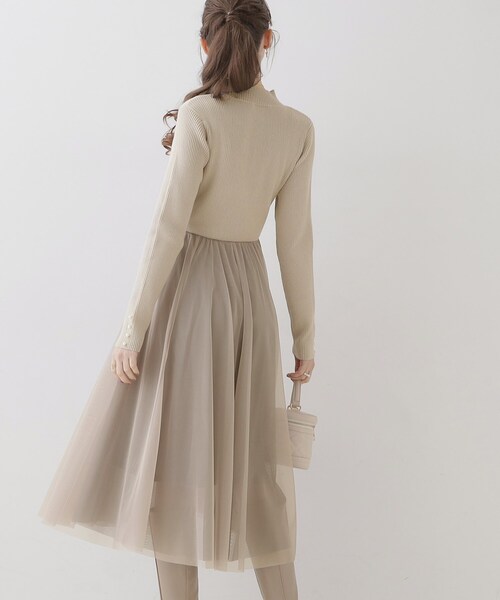 couture brooch（クチュールブローチ）の「◆【ふわっと軽い上品なワンピ】ラメニットチュールドッキングワンピース（ワンピース・レディース・サンドベージュ/ブラック/ナチュラル・42/36/38）」の19枚目の写真