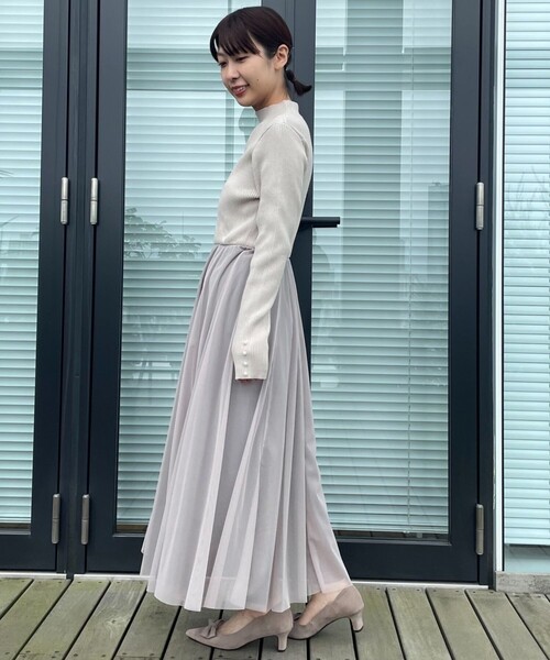 couture brooch（クチュールブローチ）の「◆【ふわっと軽い上品なワンピ】ラメニットチュールドッキングワンピース（ワンピース・レディース・サンドベージュ/ブラック/ナチュラル・42/36/38）」の22枚目の写真