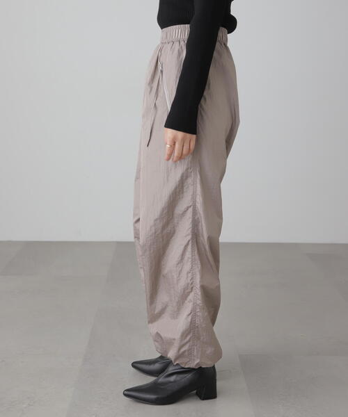 FREE'S MART（フリーズマート）の「◆ジップポケットパラシュートパンツ（その他パンツ・レディース・ブラック/グレー・LARGE/MEDIUM）」の16枚目の写真