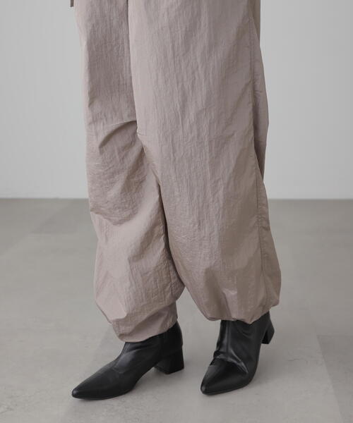 FREE'S MART（フリーズマート）の「◆ジップポケットパラシュートパンツ（その他パンツ・レディース・ブラック/グレー・LARGE/MEDIUM）」の6枚目の写真