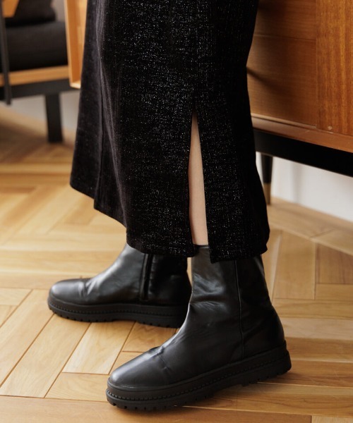 flower(フラワー)の「スパークルニットスカート(スカート・レディース・アイボリー/ブラック・FREE)」の11枚目の写真