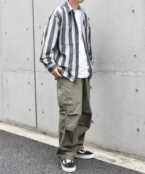 SHIPS any（シップス エニィ）の「【SHIPS any別注】sports wear: オーバーサイズ フランネル パターン プリント シャツ◇（シャツ/ブラウス・メンズ・ブラック/オリーブ/ホワイト・MEDIUM/LARGE）」の5枚目の写真