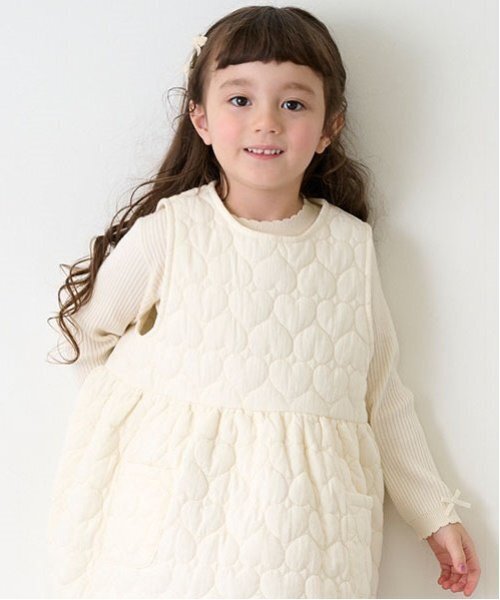 petit main（プティマイン）の「【リンク】フワもちっとリブニット(キッズ)（ニット/セーター・キッズ・ライトピンク/ライトブルー/ブラック/マルチ/オフホワイト・100cm/110cm/120cm/130cm/80ｃｍ/90cm）」の15枚目の写真