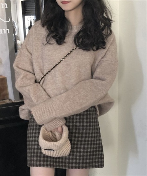 FREE STYLISTS（フリー スタイリスト）の「温かいクルーネックニットプルーオーバー（ニット/セーター・レディース・モカ/ベージュ/ホワイト/ピンク/レッド/ブラック/チャコールグレー/ライトブルー/ライトイエロー/パープル/イエロー・FREE）」の5枚目の写真