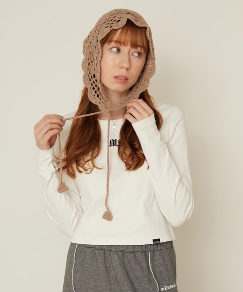 MILKFED.(ミルクフェド)の「KNITTED BABUSHKA(ニットキャップ/ビーニー・レディース・オフホワイト/ブラック/ベージュ・ONE SIZE)」の7枚目の写真