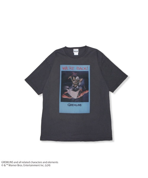 minius(ミニウス)の「『グレムリン/GREMLINS』"""WE'RE BACK!"" T-Shirt" 半袖プリントTシャツ ビックシルエット ピグメント加工 ヴィンテージライク(Tシャツ/カットソー・メンズ・チャコール/ホワイト・X-LARGE/LARGE/MEDIUM)」の3枚目の写真