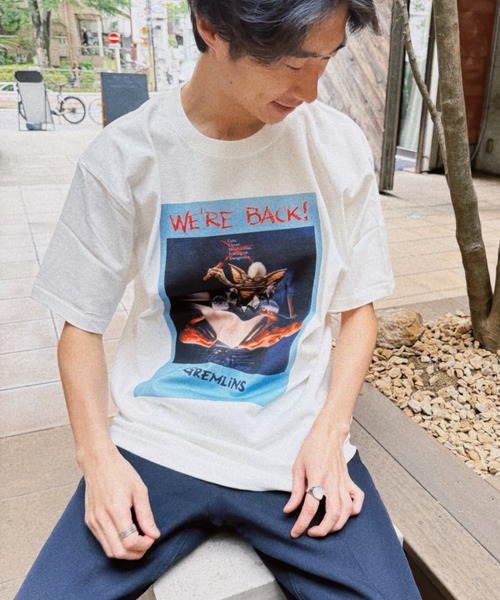 minius(ミニウス)の「『グレムリン/GREMLINS』"""WE'RE BACK!"" T-Shirt" 半袖プリントTシャツ ビックシルエット ピグメント加工 ヴィンテージライク(Tシャツ/カットソー・メンズ・チャコール/ホワイト・X-LARGE/LARGE/MEDIUM)」の11枚目の写真