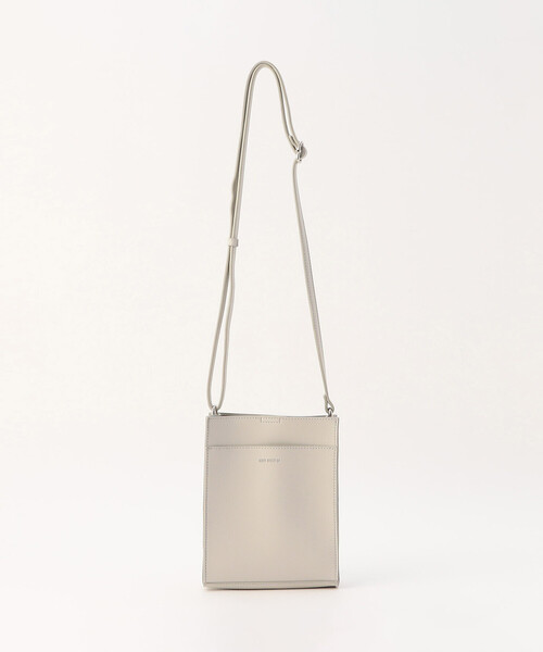 MONO COMME CA(モノコムサ)の「コンパクトスクエアショルダー(ショルダーバッグ・レディース・ホワイト/グレー/ブラック・FREE)」の13枚目の写真