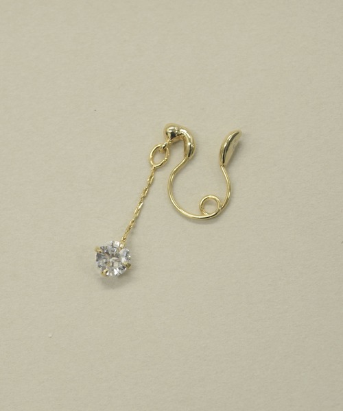 CALIN STANDARD(カリンスタンダード)の「◆金属アレルギー対応◆◆made in japan◆【痛くない】【落ちにくい】【ストレスフリーな着け心地】ショートチェーン キュービックジルコニア ループフィットイヤリング(イヤリング・レディース・ゴールド/シルバー・FREE)」の5枚目の写真