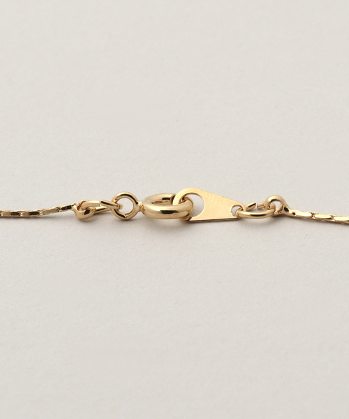 SLOBE IENA(スローブイエナ)の「SLOBE カーブネックレス(ネックレス・レディース・ゴールド・FREE)」の5枚目の写真