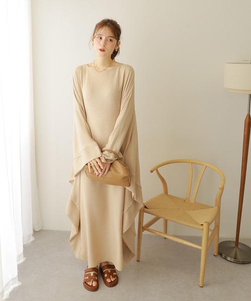 LAULEN(ローレン)の「dolman sleeve long dress /ドルマンスリーブ ロングワンピース (ワンピース・レディース・ブラウン/ベージュ/ブラック・FREE)」の4枚目の写真