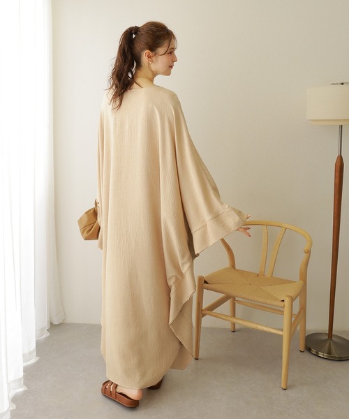 LAULEN(ローレン)の「dolman sleeve long dress /ドルマンスリーブ ロングワンピース (ワンピース・レディース・ブラウン/ベージュ/ブラック・FREE)」の12枚目の写真