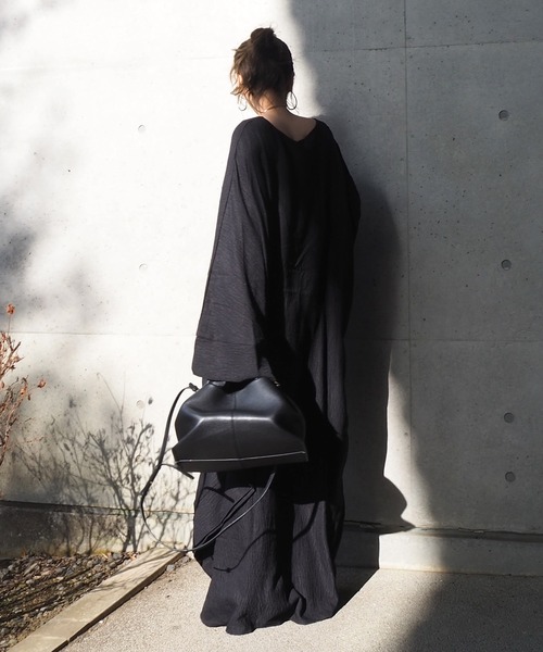 LAULEN(ローレン)の「dolman sleeve long dress /ドルマンスリーブ ロングワンピース (ワンピース・レディース・ブラウン/ベージュ/ブラック・FREE)」の15枚目の写真