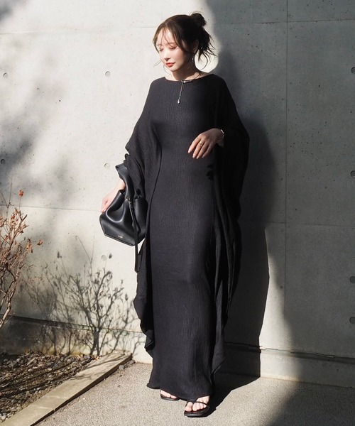 LAULEN(ローレン)の「dolman sleeve long dress /ドルマンスリーブ ロングワンピース (ワンピース・レディース・ブラウン/ベージュ/ブラック・FREE)」の16枚目の写真
