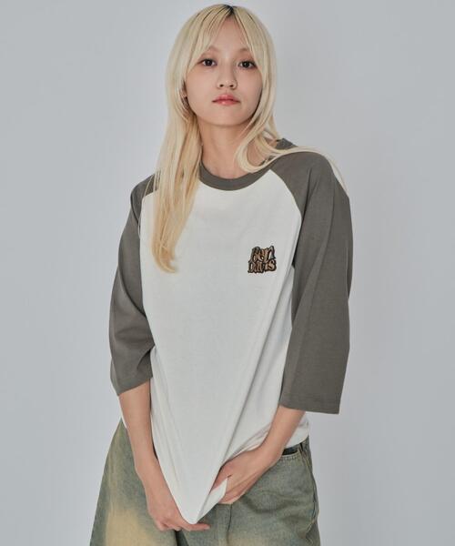 BEN DAVIS(ベンデイビス)の「∴WEGO/別注BENDAVISグラフィックラグランT(Tシャツ/カットソー・メンズ・アイボリー/ホワイト・MEDIUM/LARGE)」の5枚目の写真
