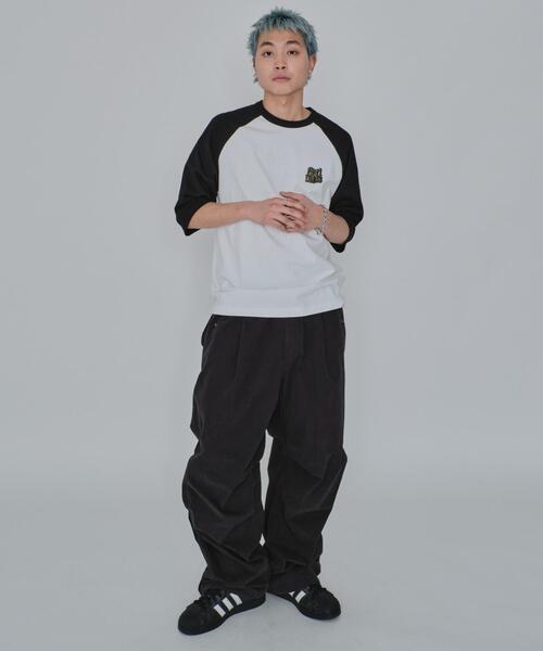 BEN DAVIS(ベンデイビス)の「∴WEGO/別注BENDAVISグラフィックラグランT(Tシャツ/カットソー・メンズ・アイボリー/ホワイト・MEDIUM/LARGE)」の6枚目の写真