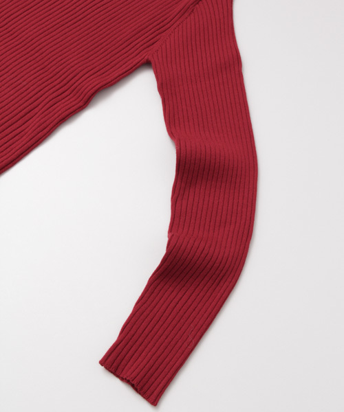 URBAN RESEARCH（アーバンリサーチ）の「UR ワイドリブVネックプルオーバー（ニット/セーター・レディース・レッド/カーキ/ネイビー/オフホワイト・FREE）」の8枚目の写真