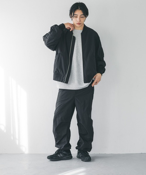 LOWRYS FARM(ローリーズファーム)の「ナイロンMA1 288791(MA-1・メンズ・ブラック/アイボリー・LARGE/MEDIUM)」の4枚目の写真