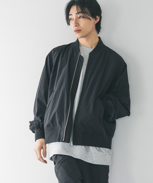 LOWRYS FARM(ローリーズファーム)の「ナイロンMA1 288791(MA-1・メンズ・ブラック/アイボリー・LARGE/MEDIUM)」の6枚目の写真