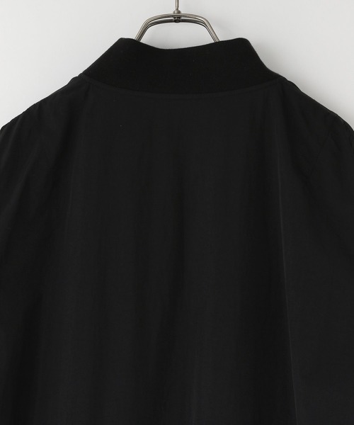 LOWRYS FARM(ローリーズファーム)の「ナイロンMA1 288791(MA-1・メンズ・ブラック/アイボリー・LARGE/MEDIUM)」の17枚目の写真