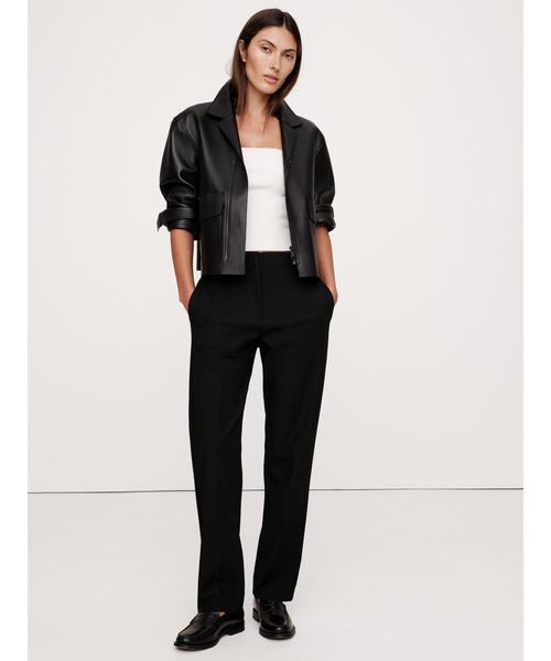 Banana Republic(バナナリパブリック)の「ハイライズ モダンスリム リファインド アンクルパンツ(その他パンツ・レディース・ネイビー/アイボリー/ブラック・2/0/4/6/8)」の5枚目の写真
