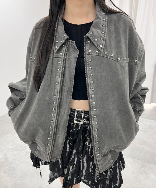 Figments（フィグメンツ）の「スタッズテディジャケット（ブルゾン・レディース・グレー/レッド・FREE）」の3枚目の写真