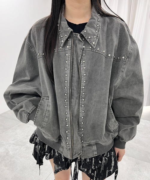 Figments（フィグメンツ）の「スタッズテディジャケット（ブルゾン・レディース・グレー/レッド・FREE）」の4枚目の写真